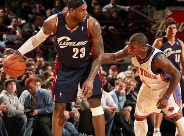 体公开施压 体公开施压