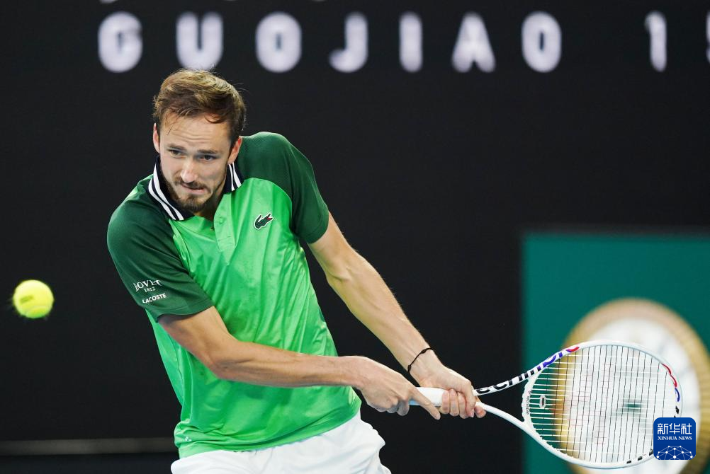 鄭鎧文和江 鄭鎧文和江