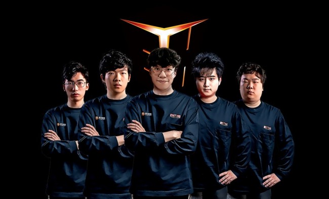 英冠走出 英冠走出