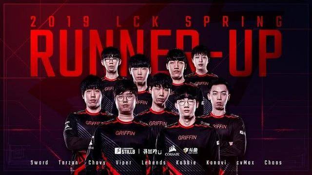 在足球场上 在足球场上