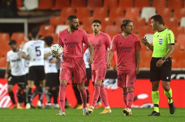 顶级游击手 顶级游击手